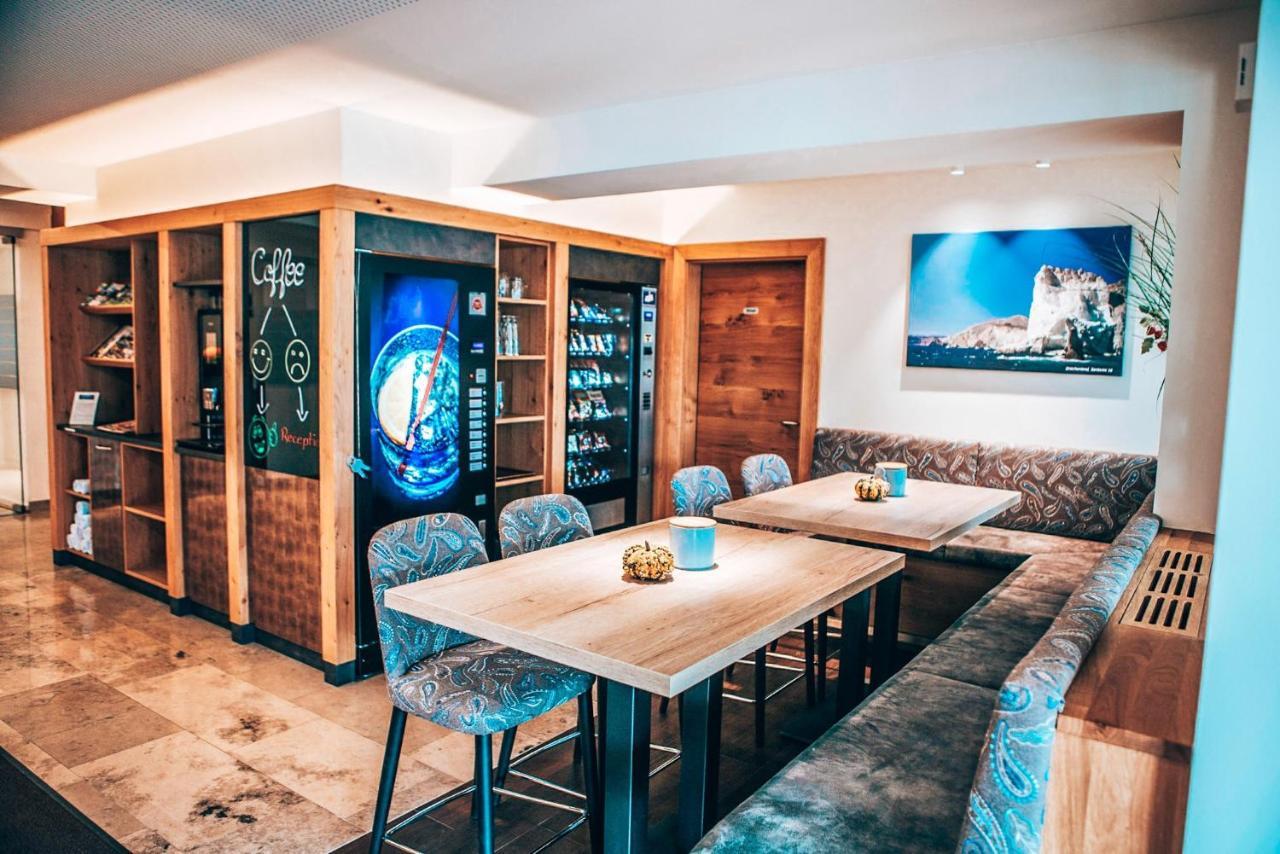 Hotel Schwertfirm Κάρλσφελντ Εξωτερικό φωτογραφία