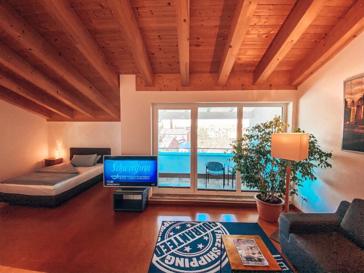 Hotel Schwertfirm Κάρλσφελντ Εξωτερικό φωτογραφία